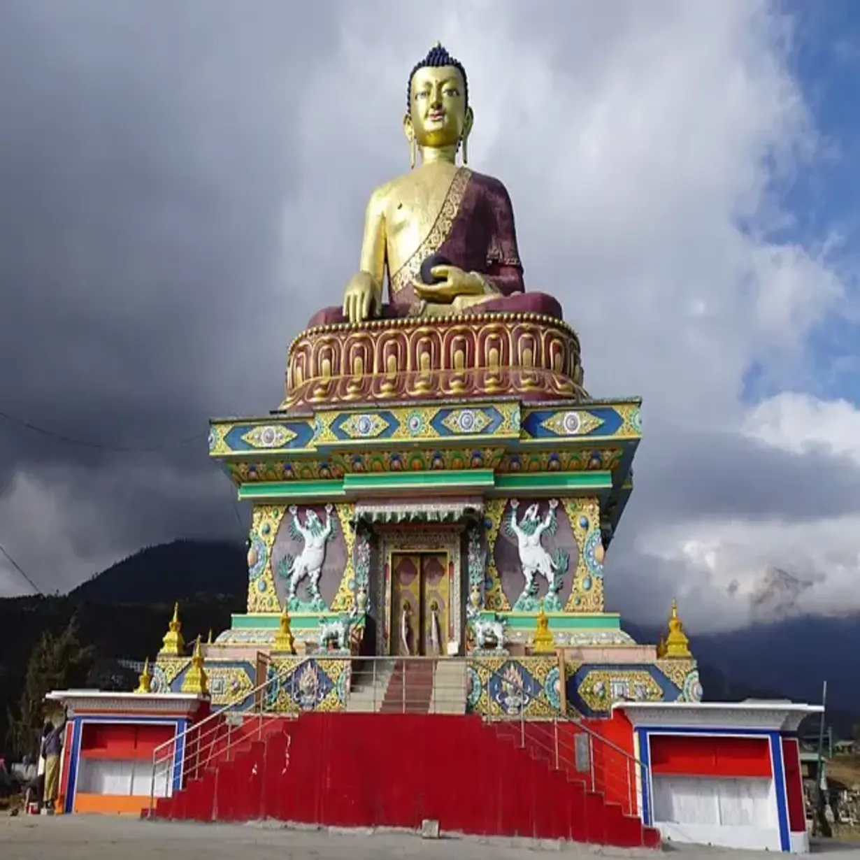 tawang buddha status